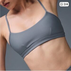 Alo Yoga Airlift Intrigue sports bra